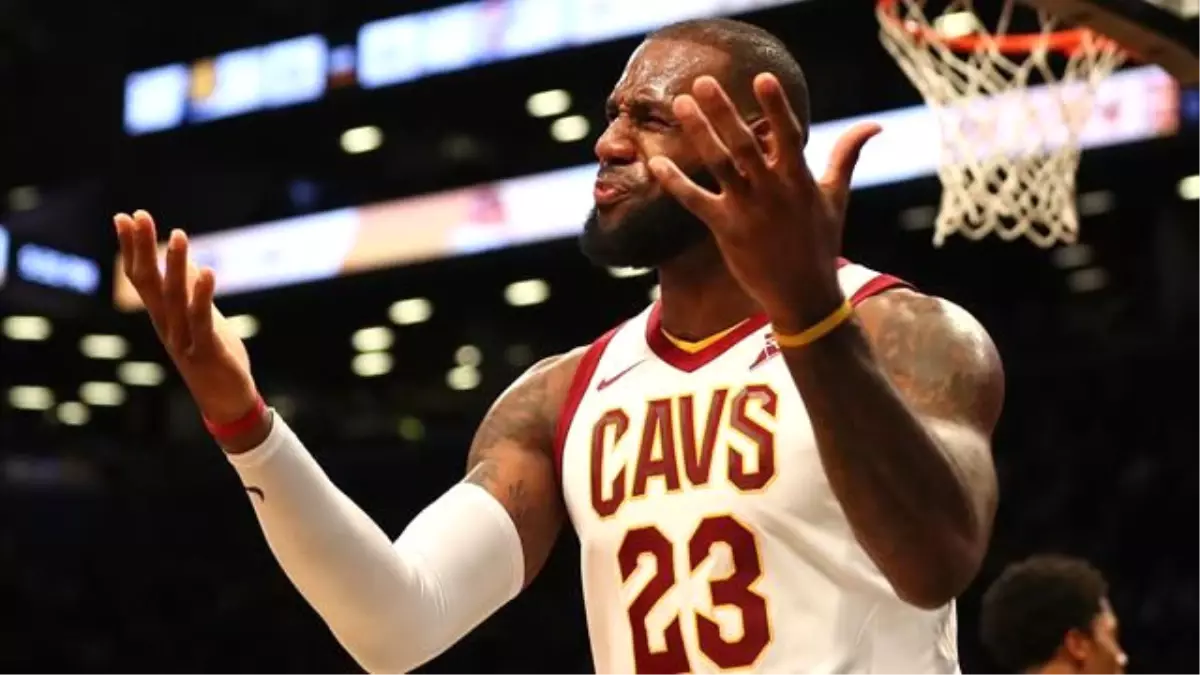 Lebron\'un Triple-double\'ı Cavs\'ı Kurtarmadı