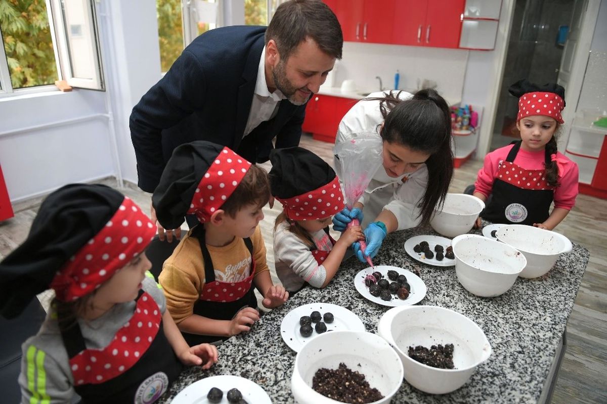 Pastacı Minikler