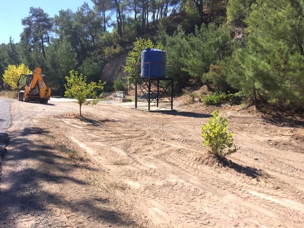 Saruhanlı Belediyesi Çiftçinin Yanında