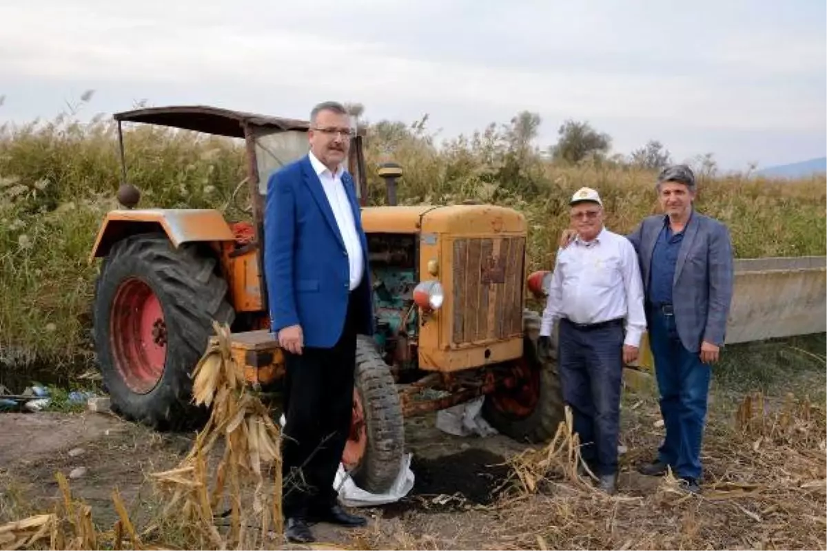 67 Yıllık Hatıraya Tarlada Plaket