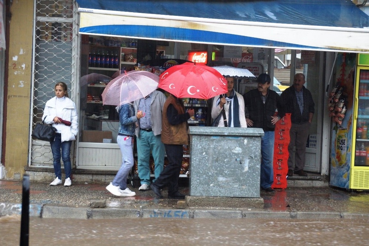 Aydın\'da Soğuk ve Yağışlı Hava Etkili Olacak