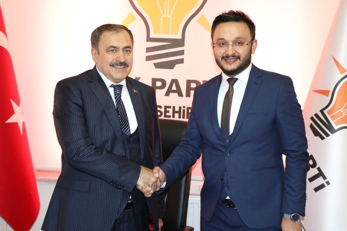 Bakan Eroğlu: "İstanbul\'daki Ağaçları Bile CHP Yönetimi Kuruttu"