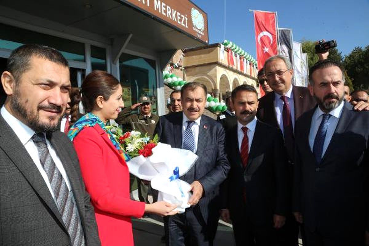 Bakan Eroğlu: İstanbul\'u Dikey Olarak Değil, Yatay Olarak Hazırlamamız Gerekir