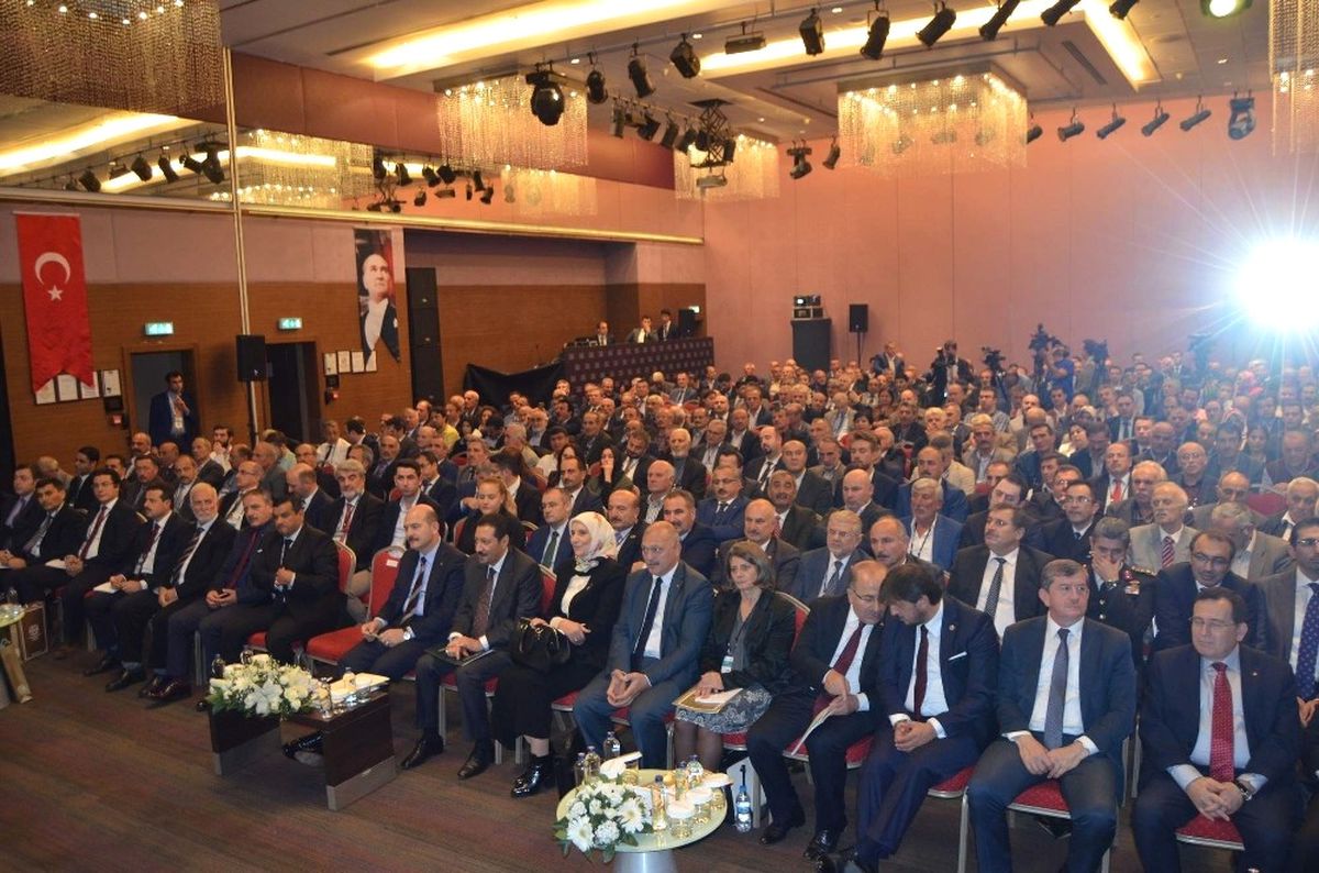 Bakan Soylu, \'Ombudsmanlık Dostane Çözüm ve Trabzon Uygulamaları\' Toplantısında Konuştu