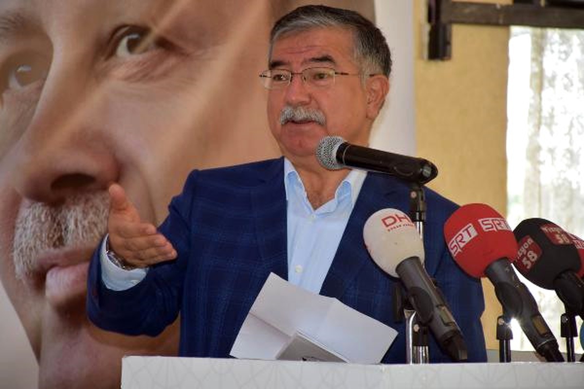 Bakan Yılmaz: Her Şeye Rağmen Türkiye Büyüyor