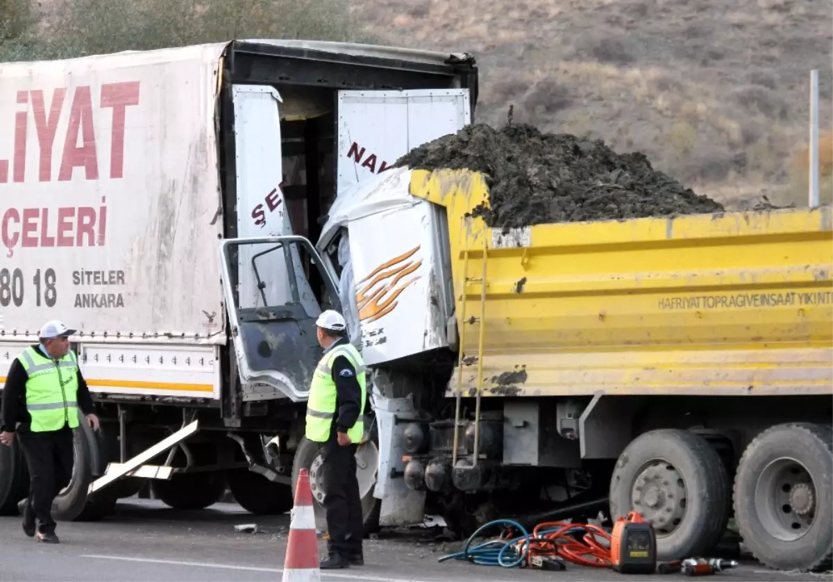 Başkent\'te Trafik Kazası: 1 Ölü