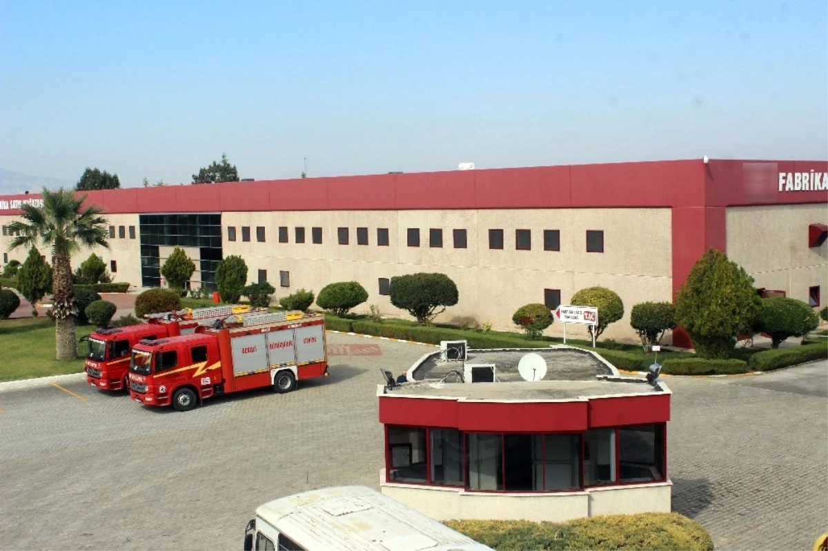 Denizli\'de Tekstil Fabrikasında Gaz Sızıntısı: 37 İşçi Hastanelik Oldu