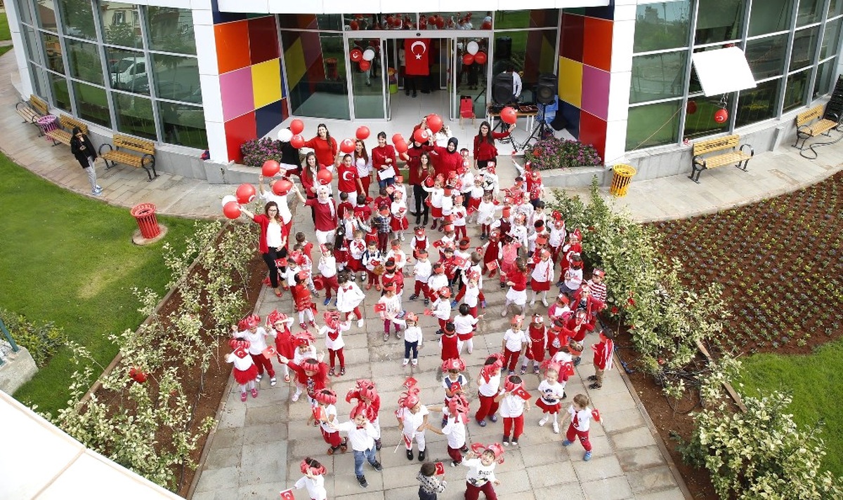 Ekolojik Kreşte Cumhuriyet Coşkusu