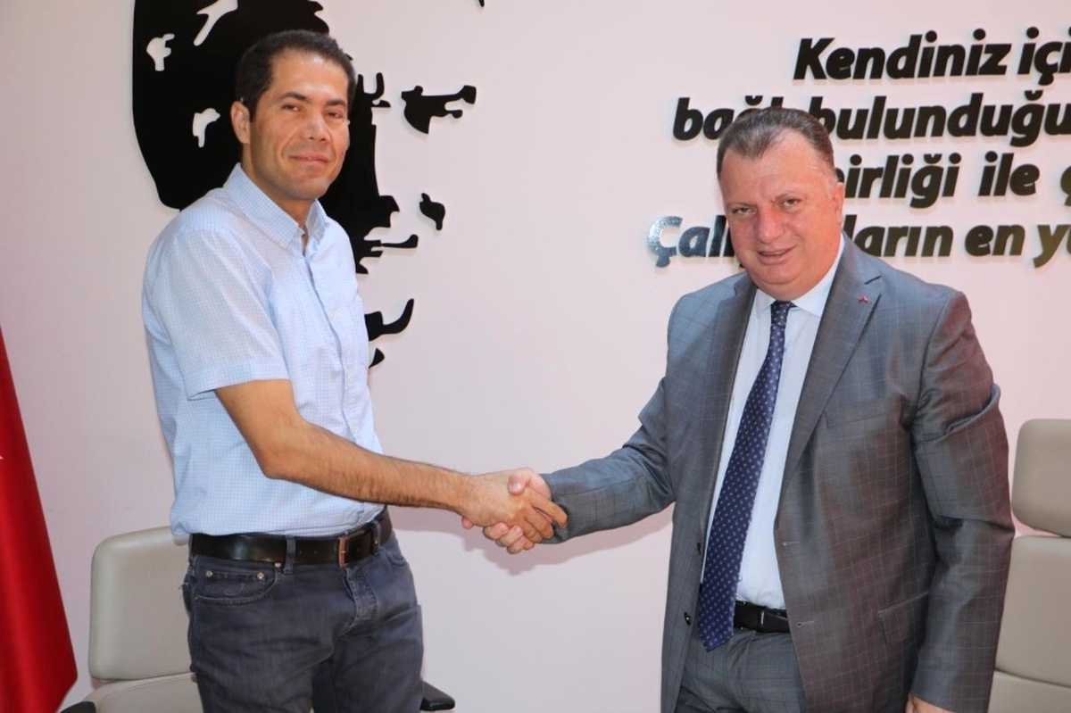 Eski Garaj Yeni Proje\'nin Sözleşmesi İmzalandı