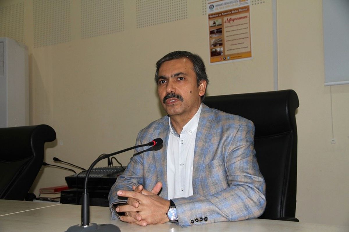 Hrü\'de "Çanakkale Ruhundan 15 Temmuz Ruhuna" Konferansı