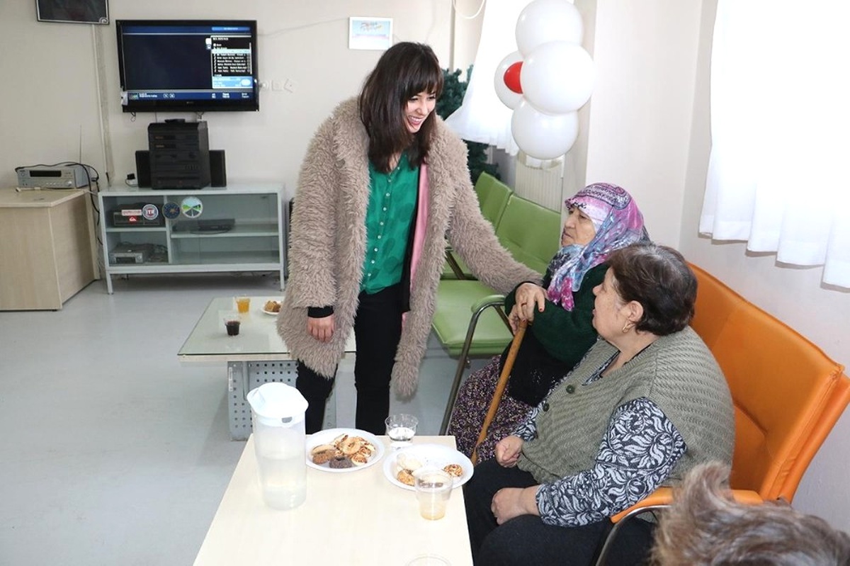 Huzurevinde Cumhuriyet Bayramı Coşkusu