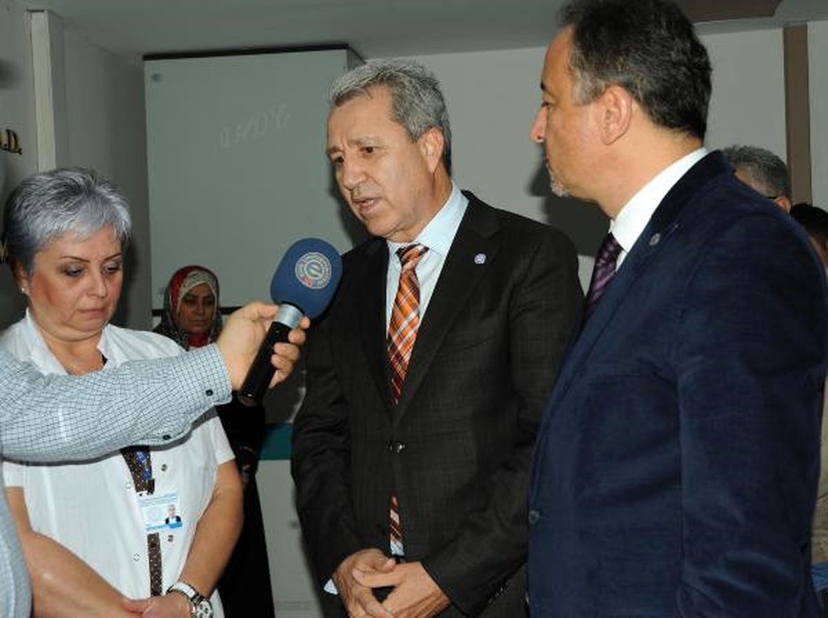 İzmir\'de Kaza: 2 Polis Hayatını Kaybetti, 3 Polis Yaralı (4)