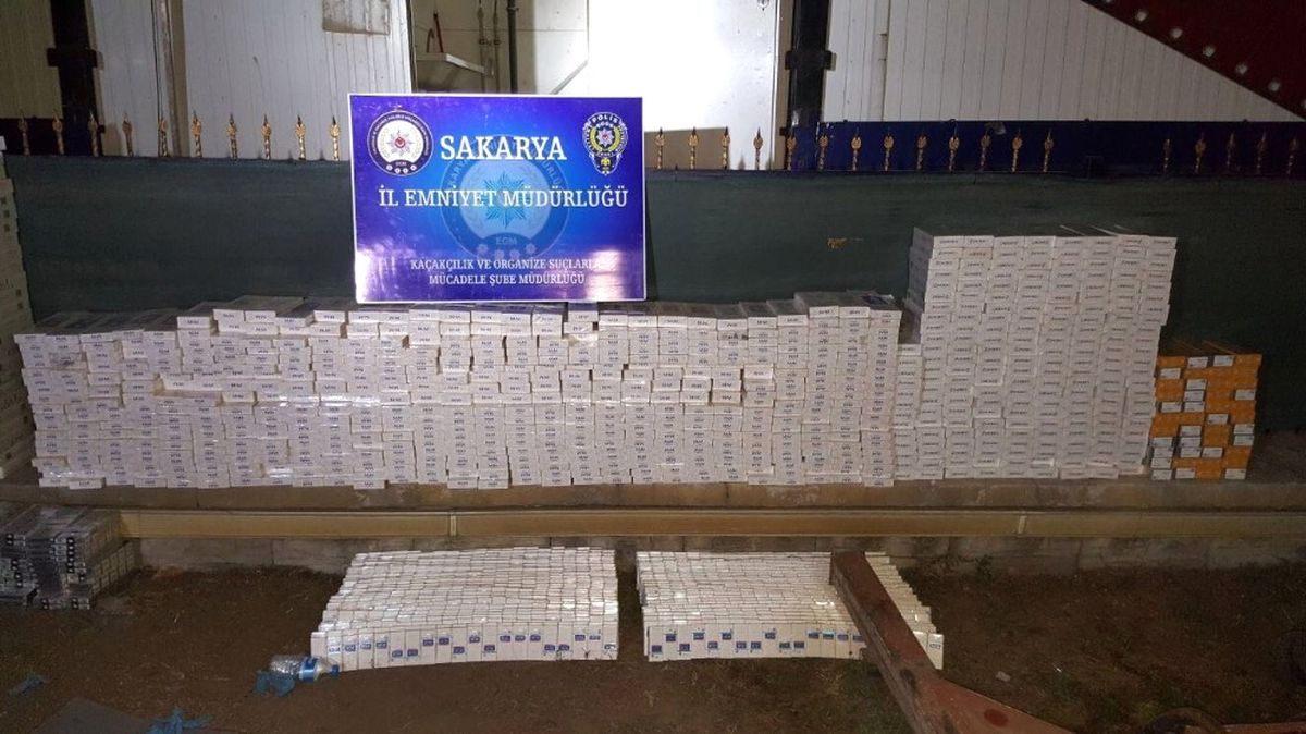 Polis Ekipleri 36 Bin Adet Kaçak Sigara Ele Geçirildi