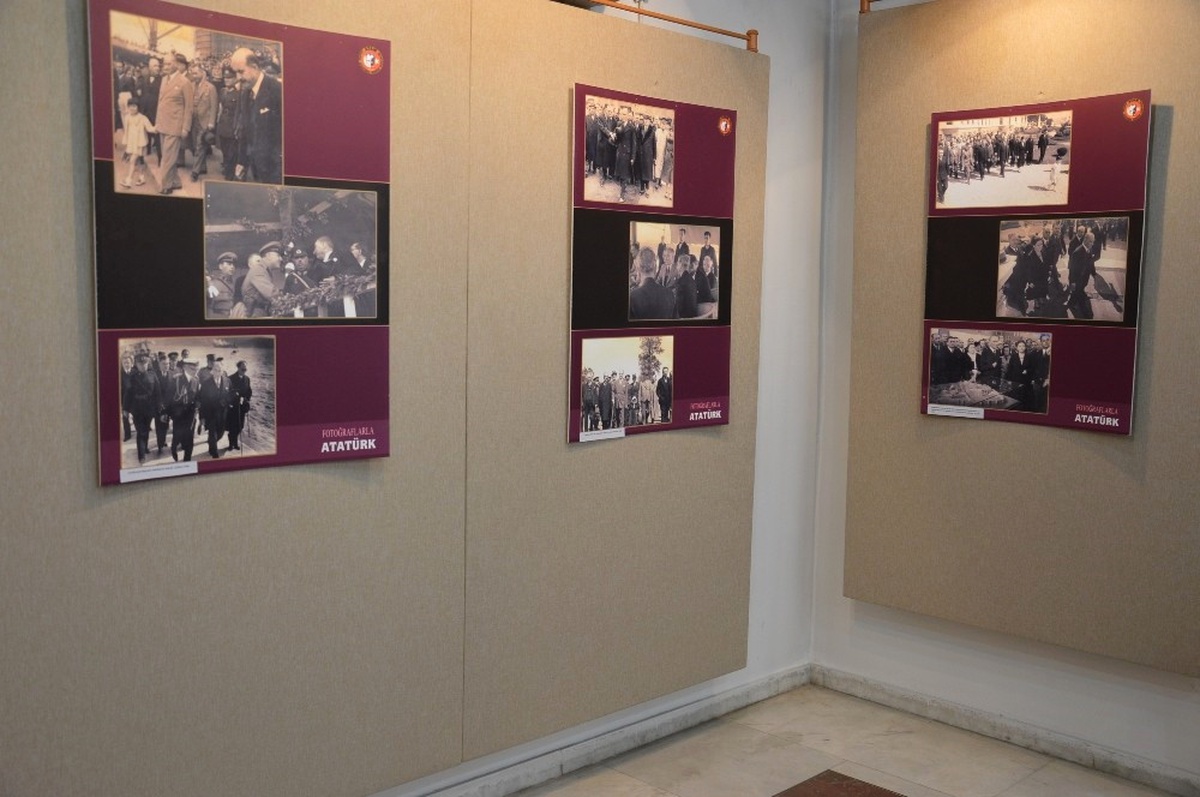 Atatürk ve Cumhuriyet Fotoğraflarla Anlatıldı