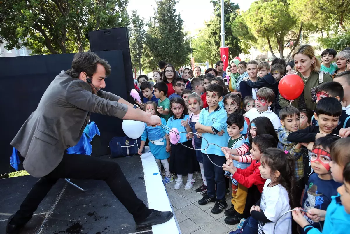 Cumhuriyet Coşkusu Parklara Taşındı