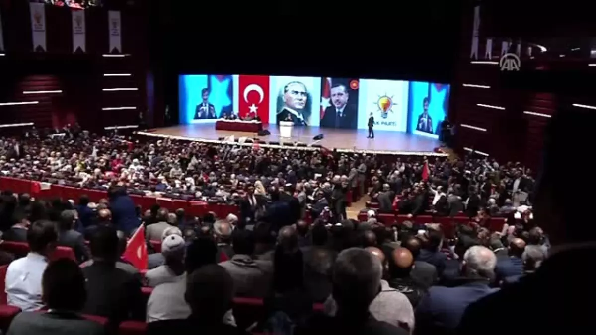 Davutoğlu: "Ne Pensilvanya\'ya Ne de Başka Herhangi Bir Merkeze Ne İstikbalimizi Ne Geleceğimizi...