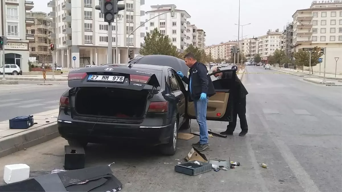 Dur İhtarına Uymayan Sürücü Polisi Harekete Geçirdi