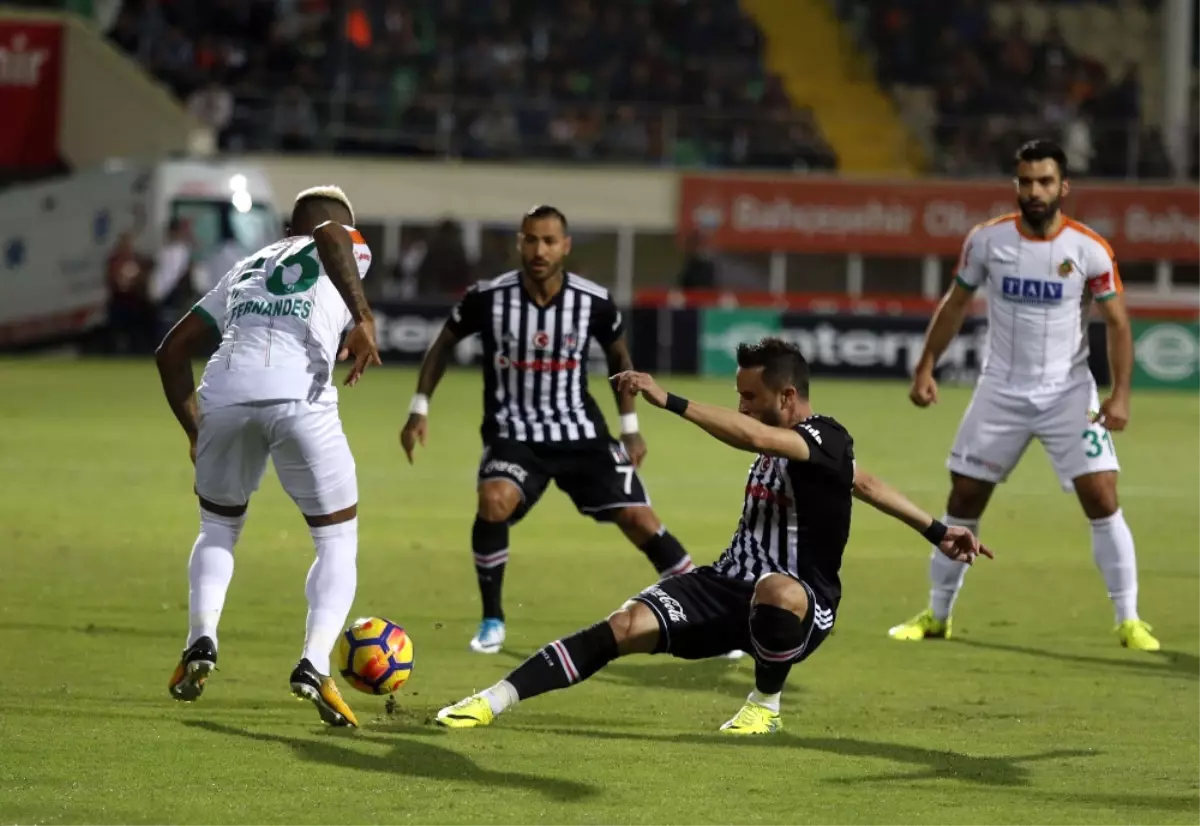 İlk Yarıda Karşılıklı Gol