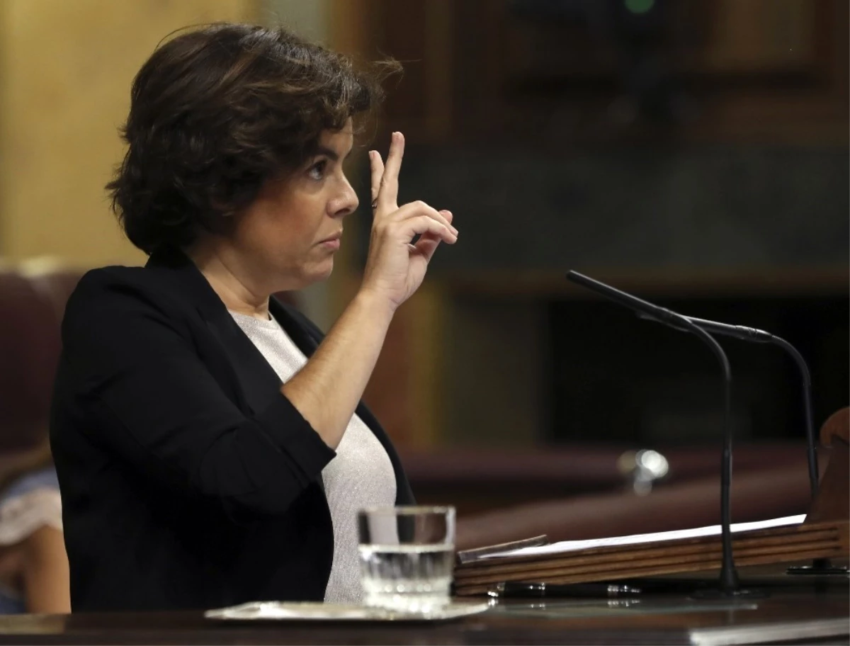 Katalonyanın Yönetimi Başbakan Yardımcısı Soraya Saenz\'e Verildi