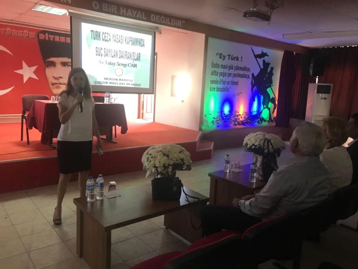 Mersin Barosu, Lise Öğrencilerini Suç Sayılan Davranışlar Konusunda Eğitiyor