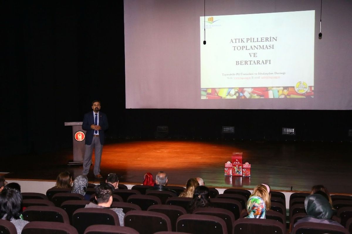 Öğretmenlere Atık Pil Eğitimi