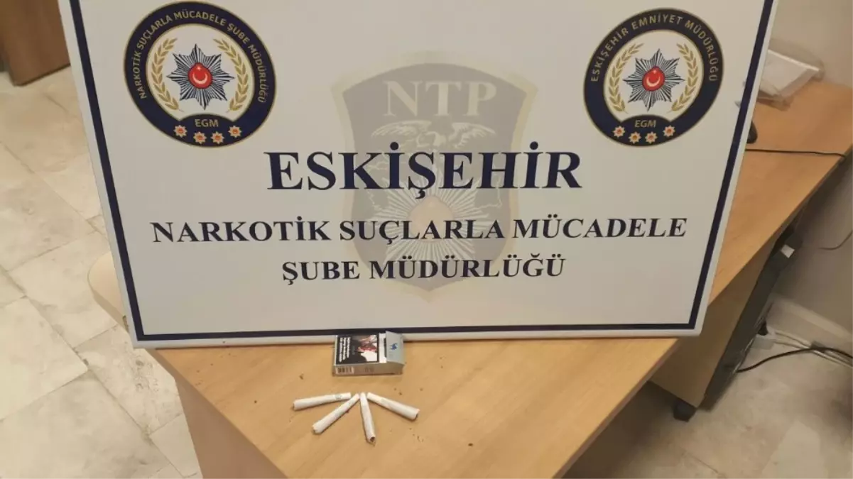 Polisin Dikkati Tütünle Karıştırılmış Toz Esrara Geçit Vermedi