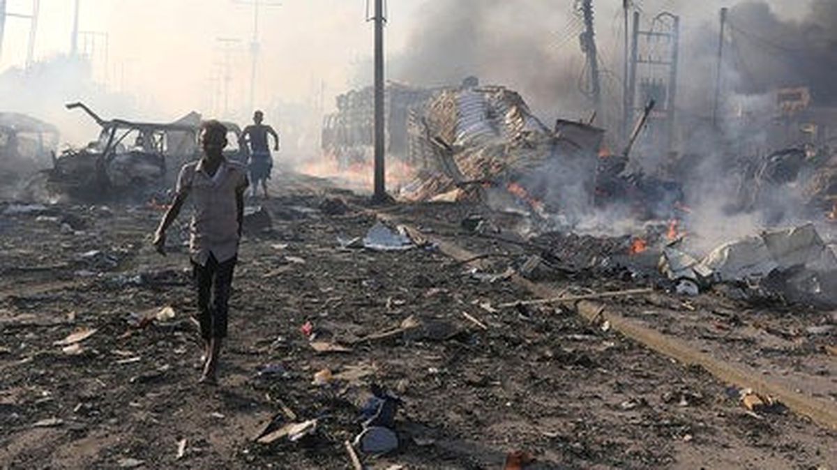 Somali\'de İki Bombalı Saldırı : En Az 7 Kişi Hayatını Kaybetti