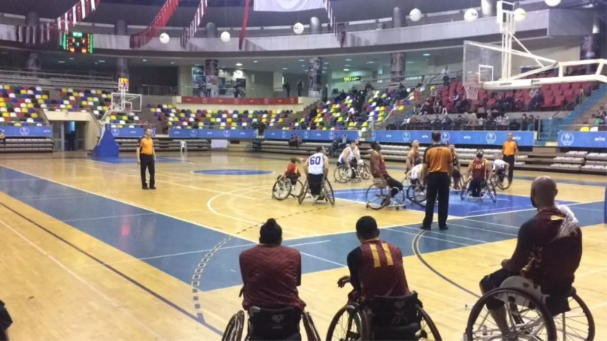 Tekerlekli Sandalye Basketbol Süper Ligi: Bağcılar Belediyesi 54 - Galatasaray: 66