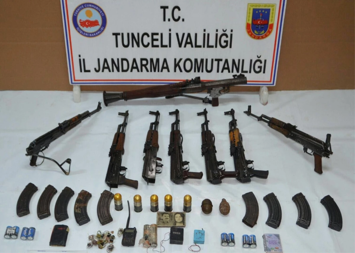 Tunceli\'de PKK\'nın Silah Deposu Ele Geçirildi