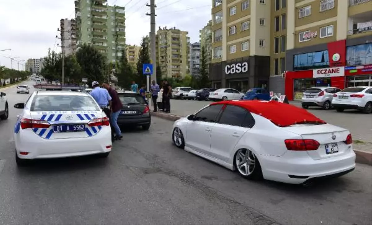 Yasağı Protesto İçin Geldiği Cam Filmden Ceza Yedi