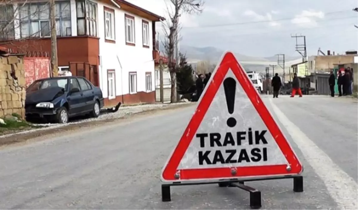 10 Yılda 51 Bin Kişi Trafik Kazasında Öldü