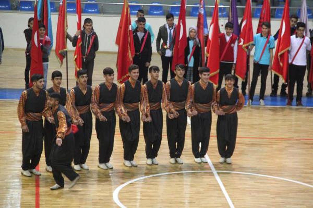 Bingöl\'deki Kutlamalar Salonda Yapıldı