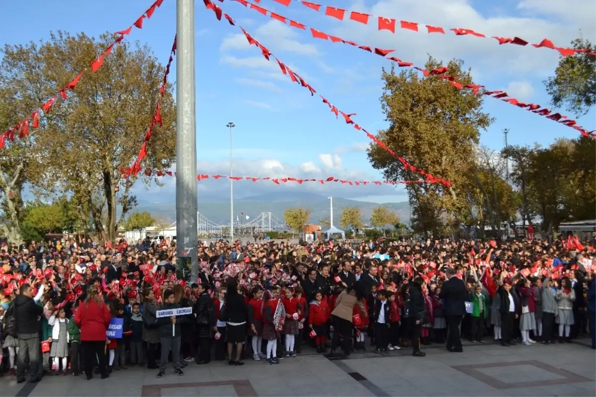 Cumhuriyet Bayramı Coşkuyla Kutlandı