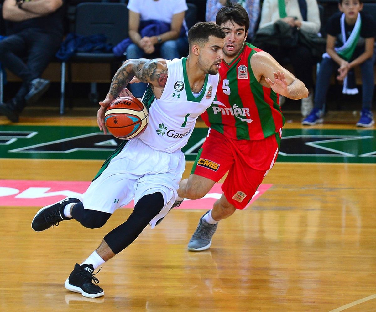 Darüşşafaka: 78 - Pınar Karşıyaka: 63