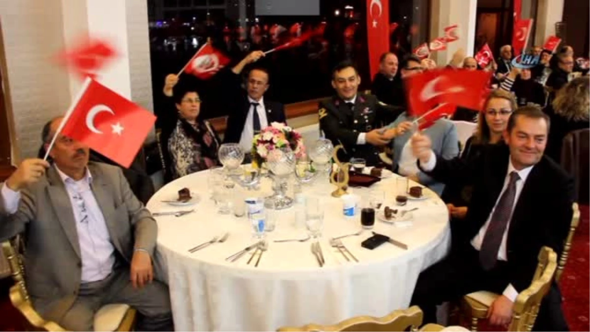 Edirne Valisi Özdemir\'den Cumhuriyet Bayramı Resepsiyonu