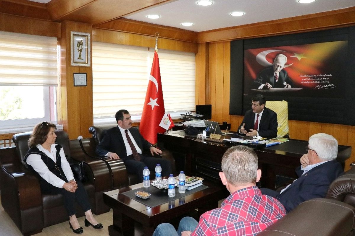 Erdem, Kooperatif Üyeleri ile Bir Araya Geldi