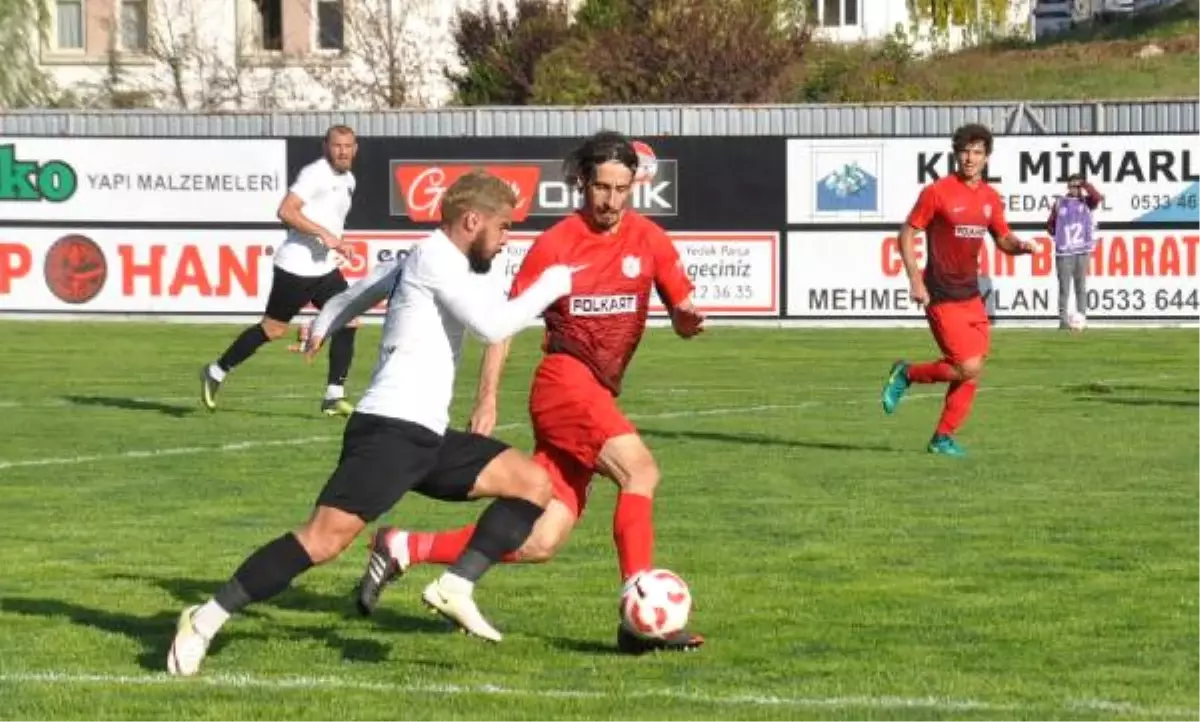 Gölcükspor-Tire 1922 Spor: 1-1