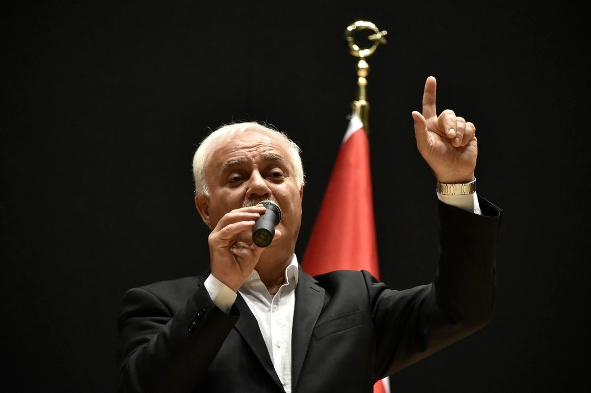 İlahiyatçı Nihat Hatipoğlu\'dan Hadis Vurgusu