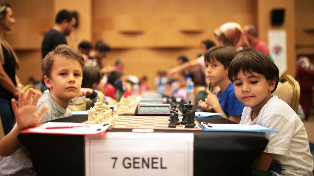 Kepez\'de 2017 Antalya Cumhuriyet Bayramı Satranç Turnuvası\' Düzenlendi