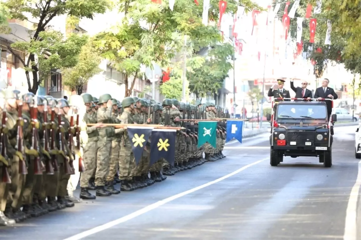 Kırklareli\'nde 29 Ekim Cumhuriyet Bayramı Coşkusu