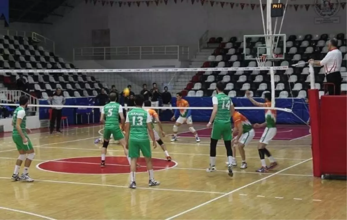 Malatya Büyükşehir Belediyespor Voleybol: 3 - Palandöken Belediyespor Voleybol: 1