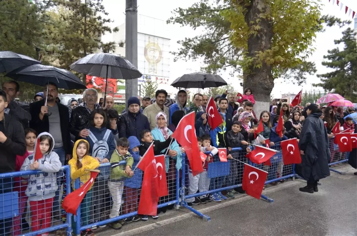 Malatya\'da Cumhuriyet Bayramı Coşkusu