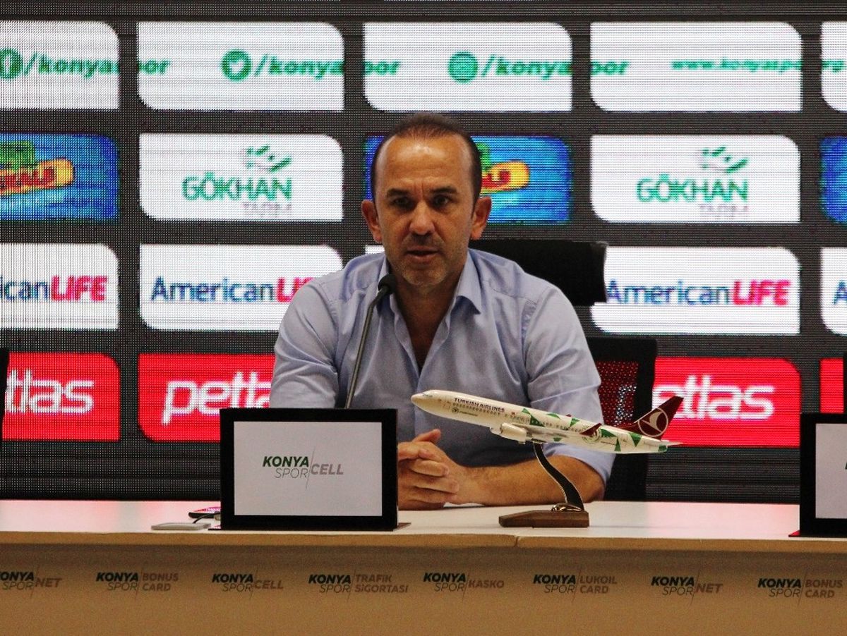 Mehmet Özdilek: "Galibiyetle Başladığımız İçin Son Derece Mutluyum"
