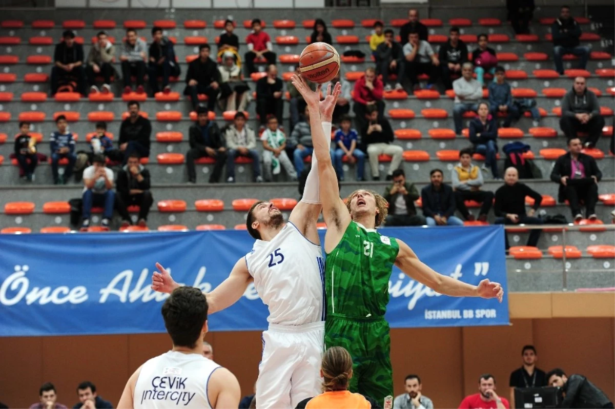 Tahincioğlu Basketbol Süper Ligi: İstanbul Bşb: 99 - Yeşil Giresun Bld.: 87