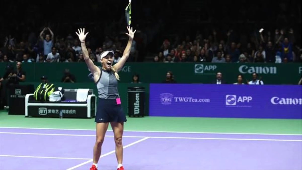 WTA Finalleri\'nin Kraliçesi Wozniacki