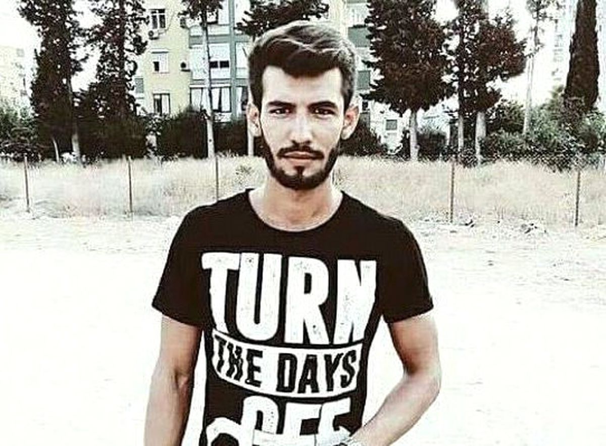 20 Yaşındaki Genç Babasının Ekmek Teknesinde Kalbine Yenik Düştü