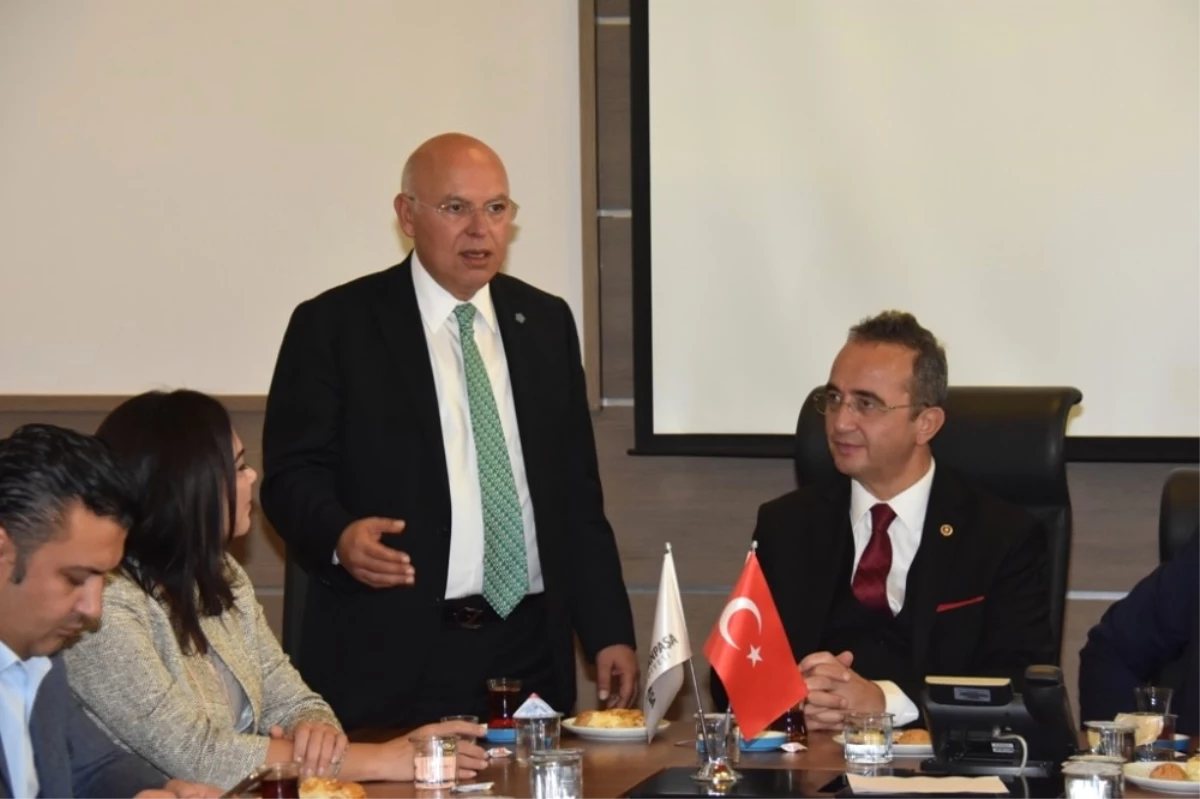 CHP Genel Başkan Yardımcısı Tezcan Başkan Eşkinat\'ı Ziyaret Etti