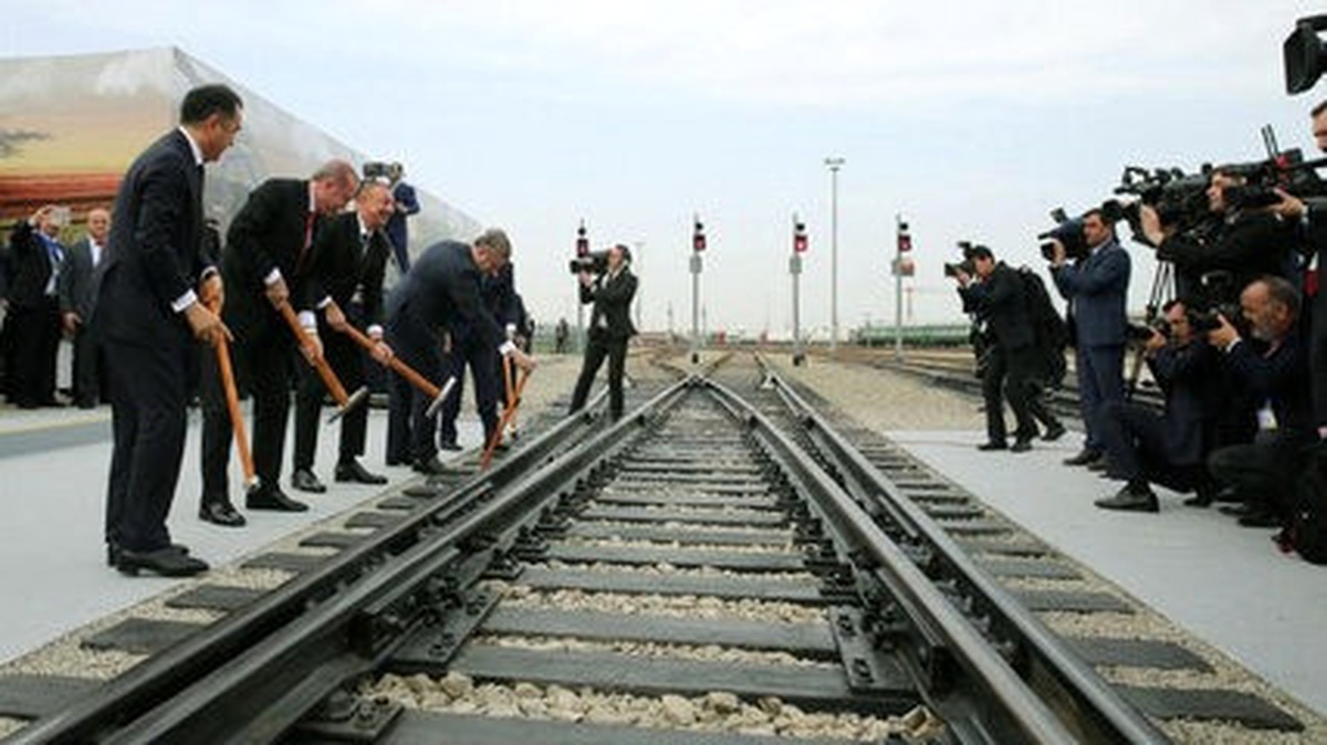 Demir İpek Yolu\'nun En Önemli Bölümü Hizmete Açıldı