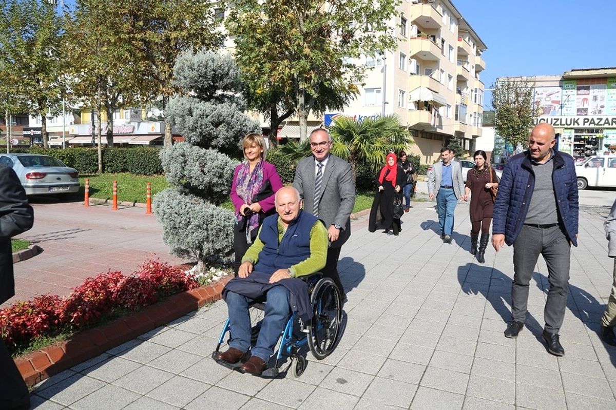 Dünya Engelliler Vakfı\'ndan, Başkan Yılmazer\'e Ziyaret