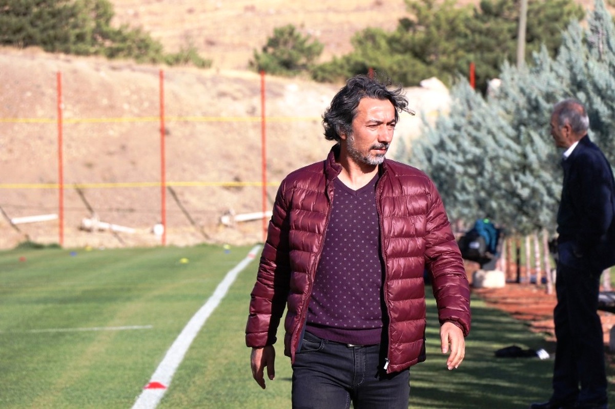 Evkur Yeni Malatyaspor İyi Oyun Değil, Puan Peşinde